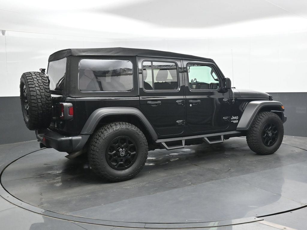 Used 2020 Jeep Wrangler Unlimited Sport S AWD/4WD image 2