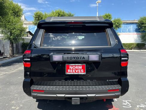 New 2026 Toyota 4Runner TRD Off-Road Premium AWD/4WD image 8