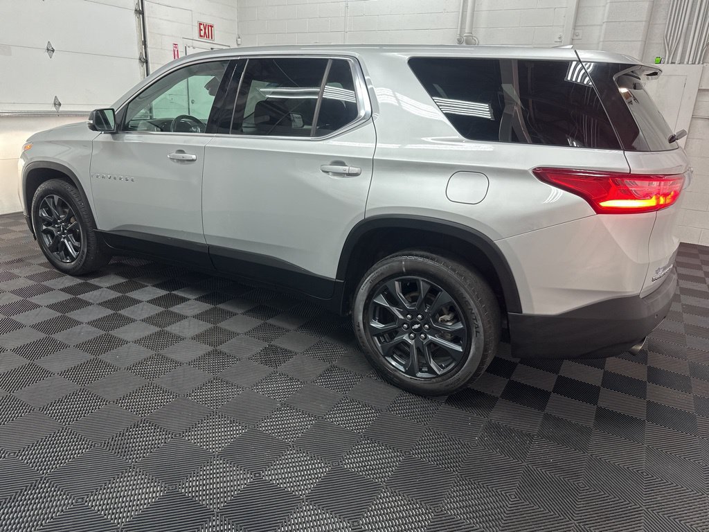 Used 2021 Chevrolet Traverse RS AWD/4WD image 6