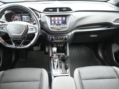 Used 2022 Chevrolet TrailBlazer RS FWD image 19