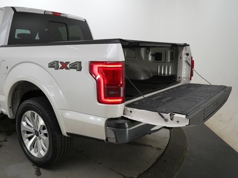 Used 2016 Ford F150 Lariat w/ Equipment Group 501A Mid AWD/4WD image 9