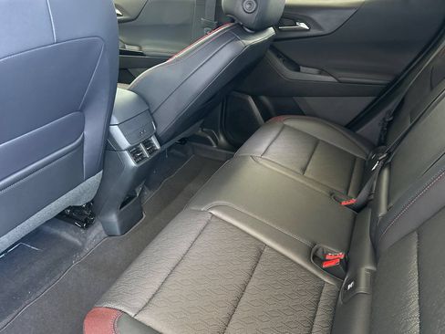 New 2026 Chevrolet Equinox RS FWD image 13
