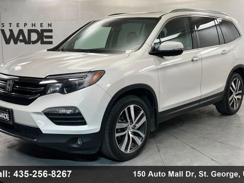 Used 2018 Honda Pilot Touring image 1