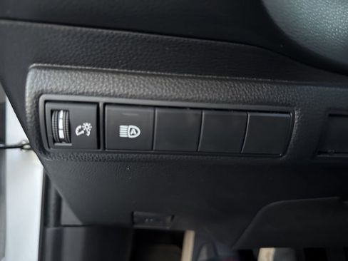 Used 2023 Toyota Corolla LE image 25