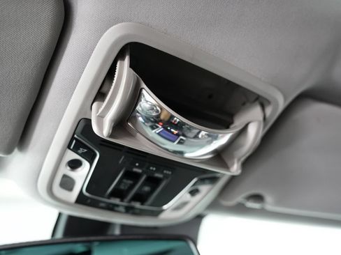 Used 2018 Honda Pilot Elite image 54