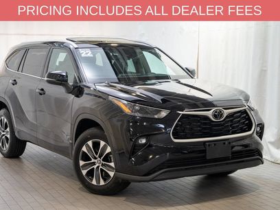 Used 2022 Toyota Highlander XLE