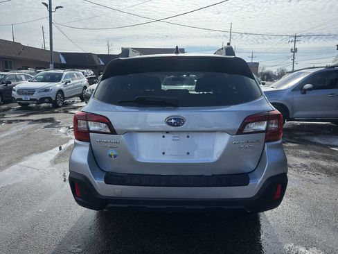 Used 2019 Subaru Outback 3.6R Limited image 5