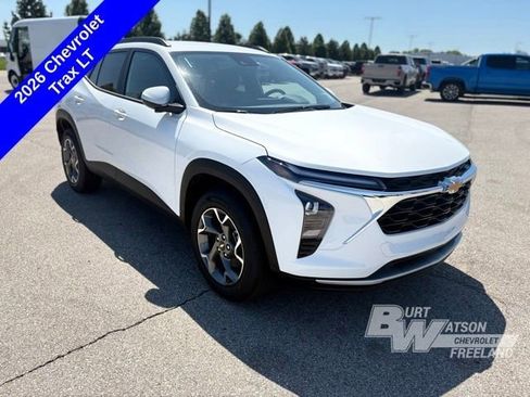 New 2026 Chevrolet Trax LT w/ Driver Confidence Package FWD image 7