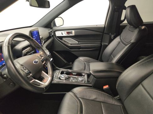 Used 2020 Ford Explorer ST w/ Premium Technology Package AWD/4WD image 17