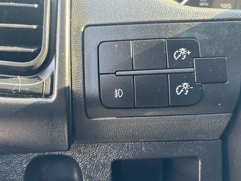 Used 2025 RAM ProMaster 2500 w/ Convenience Group FWD image 30