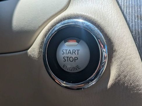 Used 2019 INFINITI QX60 Luxe w/ Essential Package FWD image 34