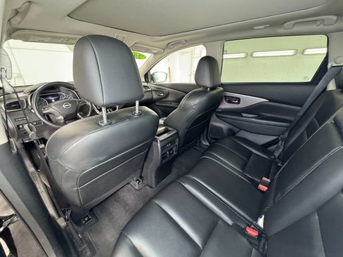Used 2024 Nissan Murano SV AWD/4WD image 21