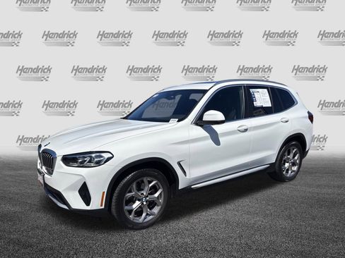 Used 2022 BMW X3 xDrive30i w/ Convenience Package AWD/4WD image 5