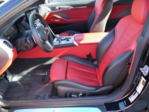 Used 2025 BMW 840i Coupe w/ M Sport Professional Package image 9