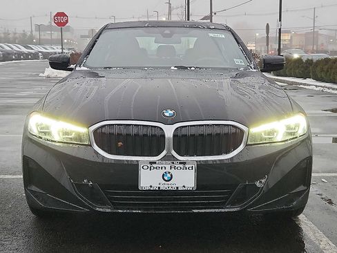 Used 2025 BMW 330i xDrive Sedan w/ Convenience Package image 2
