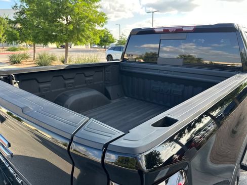 Used 2025 GMC Sierra 1500 Denali AWD/4WD image 38