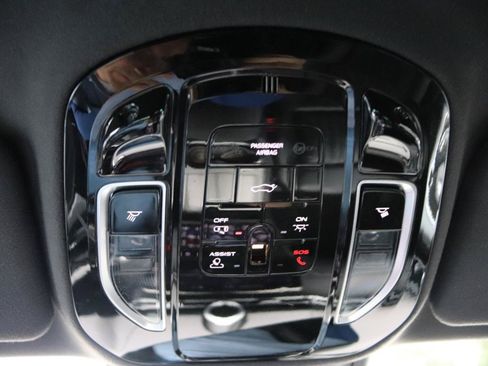 Used 2024 Maserati Grecale GT AWD/4WD image 42