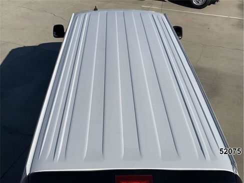 Used 2022 Chevrolet Express 2500 w/ Driver Convenience Package image 8