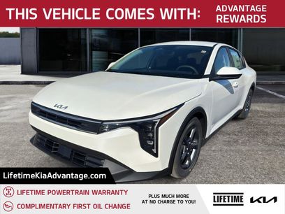 New 2026 Kia K4 LXS