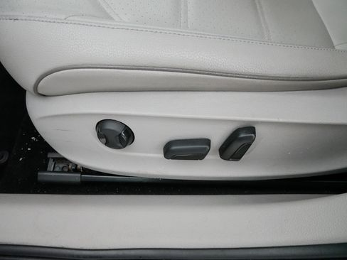 Used 2017 Volkswagen Passat 1.8T SE image 20