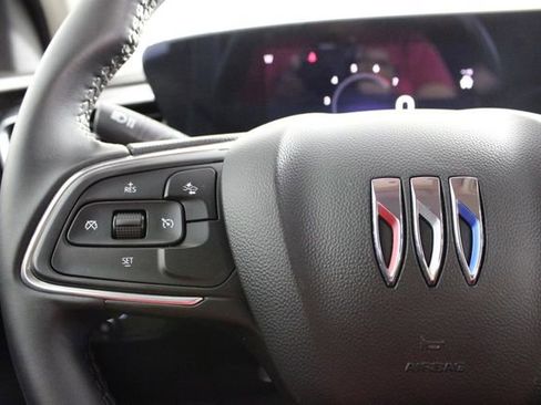 Used 2024 Buick Encore GX Sport Touring image 22