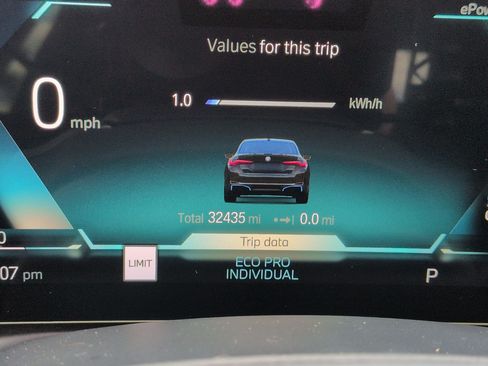 Used 2023 BMW i4 eDrive35 RWD image 22