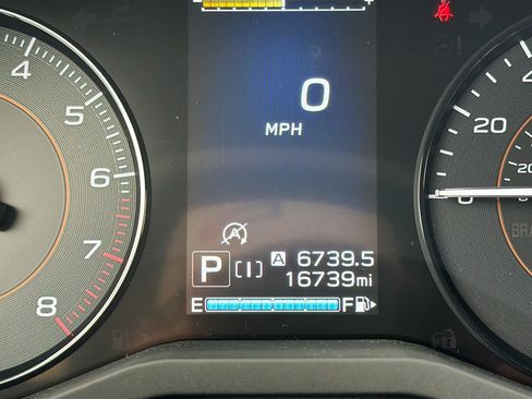 Certified 2023 Subaru Crosstrek 2.0i Premium AWD/4WD image 37