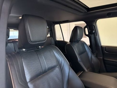 Used 2024 Toyota Land Cruiser image 33