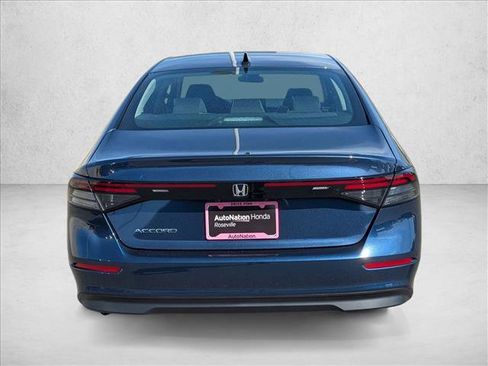 New 2026 Honda Accord SE image 7