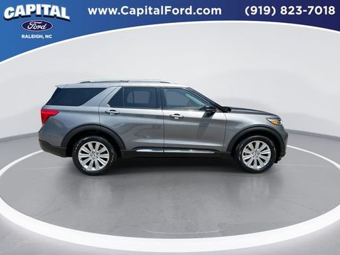 Certified 2023 Ford Explorer Limited w/ Limited Technology Package AWD/4WD image 9