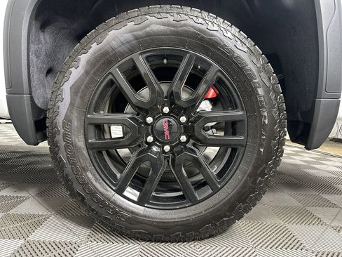 New 2025 GMC Sierra 1500 Elevation w/ Elevation Premium Package image 19