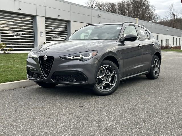New 2026 Alfa Romeo Stelvio Sprint AWD/4WD image 1