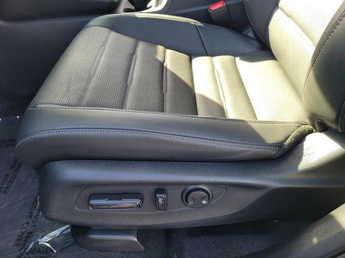 Certified 2025 Honda CR-V EX-L image 20