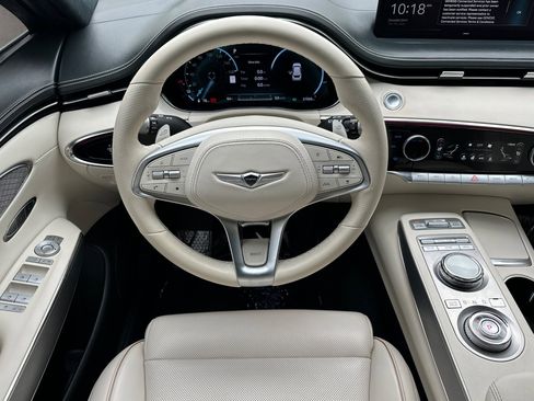 Used 2023 Genesis Electrified GV70 Prestige w/ Prestige Package image 15
