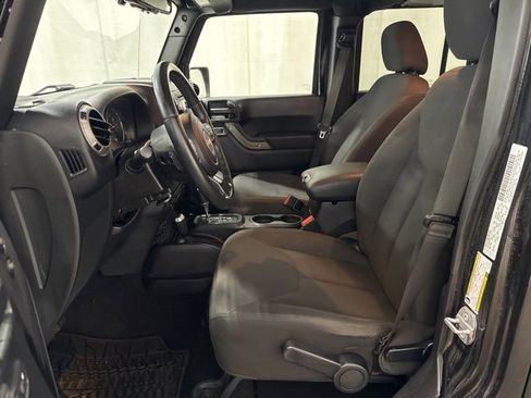 Used 2016 Jeep Wrangler Unlimited Sport w/ Quick Order Package 24S image 11