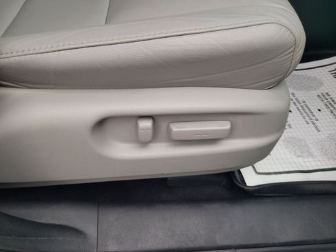 Used 2022 Honda Pilot EX-L image 32