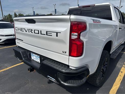 Used 2021 Chevrolet Silverado 1500 LT Trail Boss w/ Convenience Package II AWD/4WD image 13