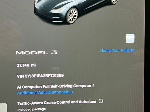 Used 2024 Tesla Model 3 Standard Range RWD image 8