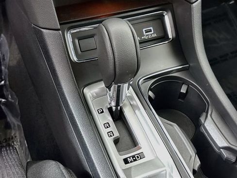 Certified 2025 Subaru Ascent Premium AWD/4WD image 19