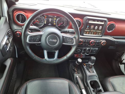 Used 2022 Jeep Gladiator Rubicon AWD/4WD image 11