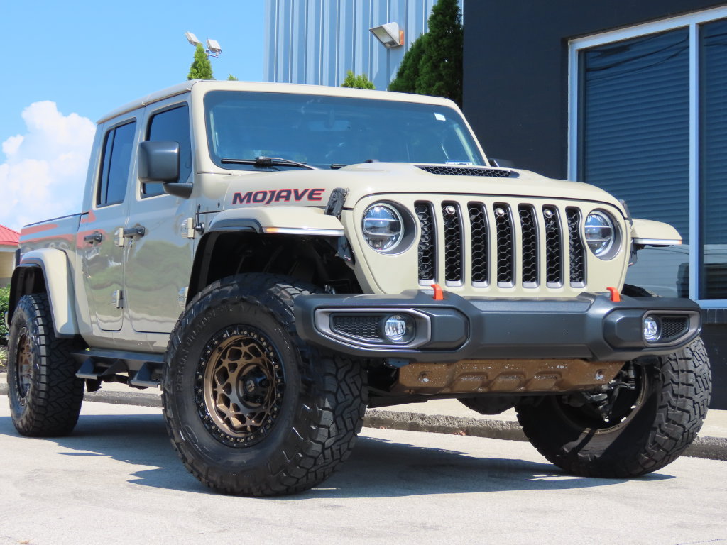 Used 2022 Jeep Gladiator Mojave w/ LED Lighting Group AWD/4WD image 2