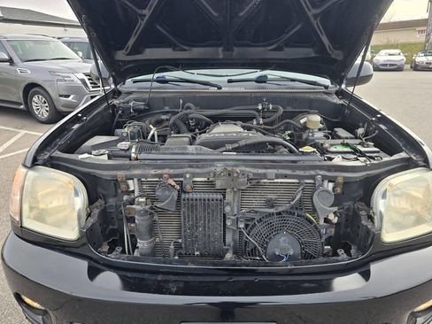 Used 2004 Toyota Sequoia Limited image 53