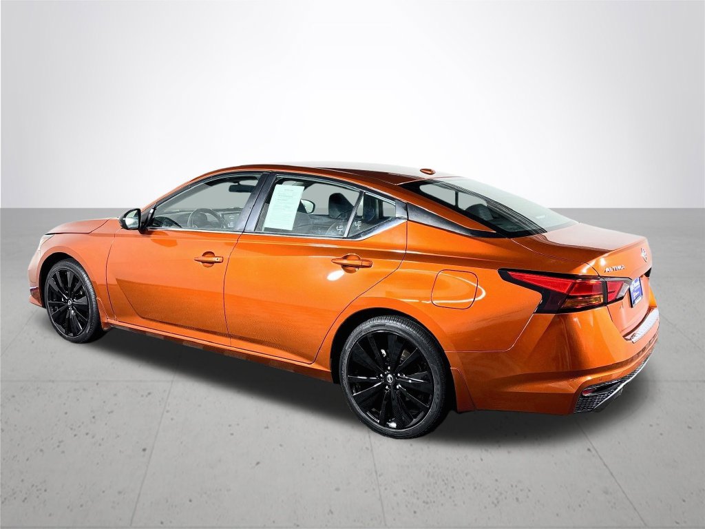 Used 2022 Nissan Altima 2.5 SR FWD image 8