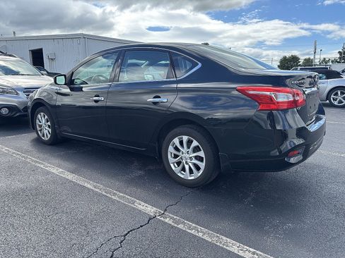 Used 2017 Nissan Sentra SV w/ Style Package FWD image 3