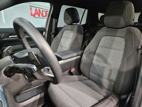 Used 2025 GMC Terrain Elevation image 24