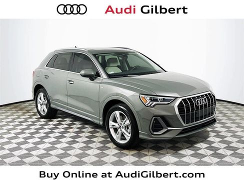 Certified 2023 Audi Q3 2.0T Premium Plus w/ Premium Plus Package image 1