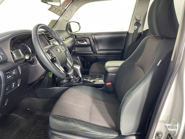 Used 2019 Toyota 4Runner TRD Off-Road AWD/4WD image 2