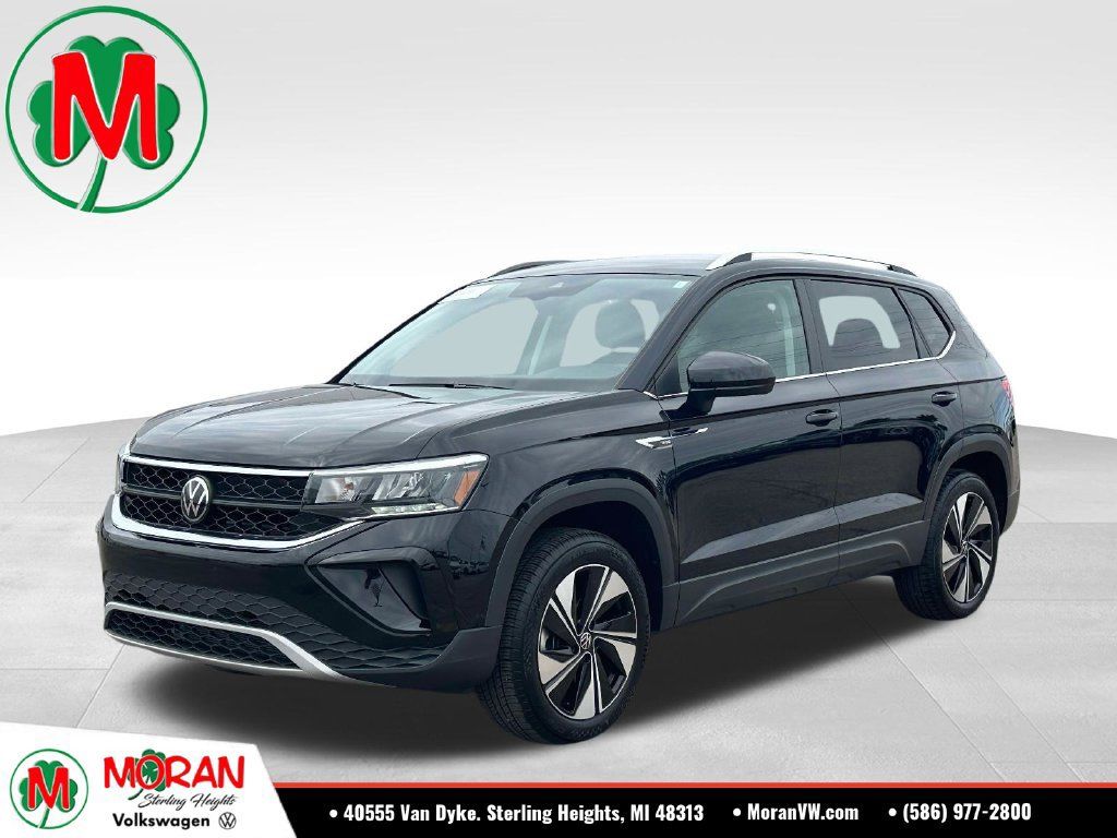 Certified 2024 Volkswagen Taos SE AWD/4WD image 1