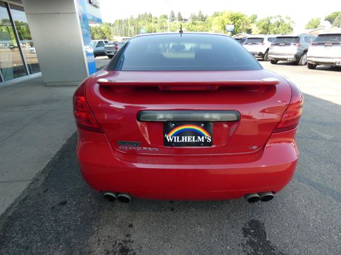 Used 2008 Pontiac Grand Prix GXP FWD image 4