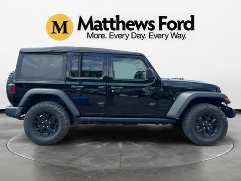 Used 2021 Jeep Wrangler Unlimited Sport AWD/4WD image 6